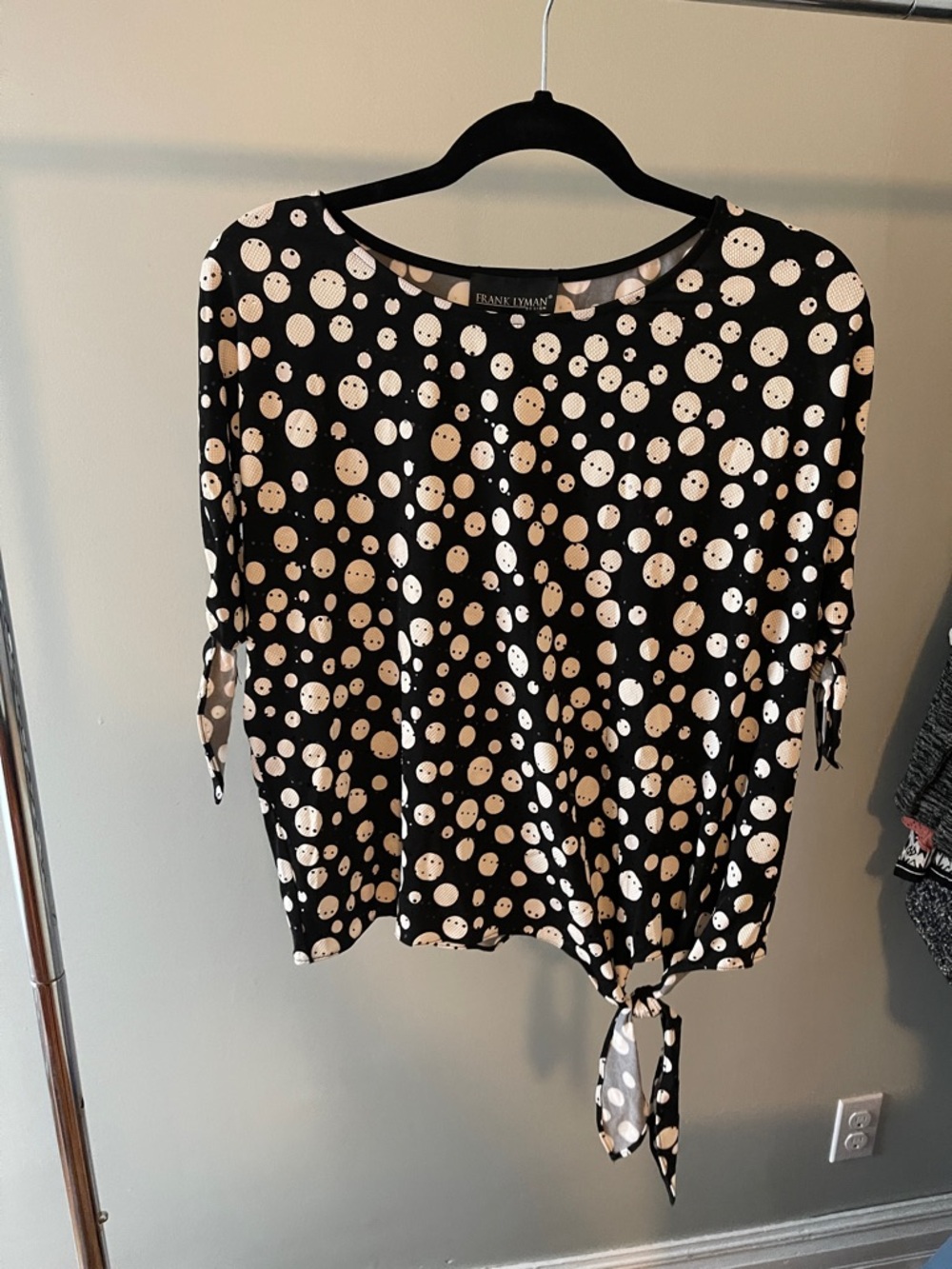 Frank Lyman Design Black & Cream Polka Dot Tie-Hem Blouse